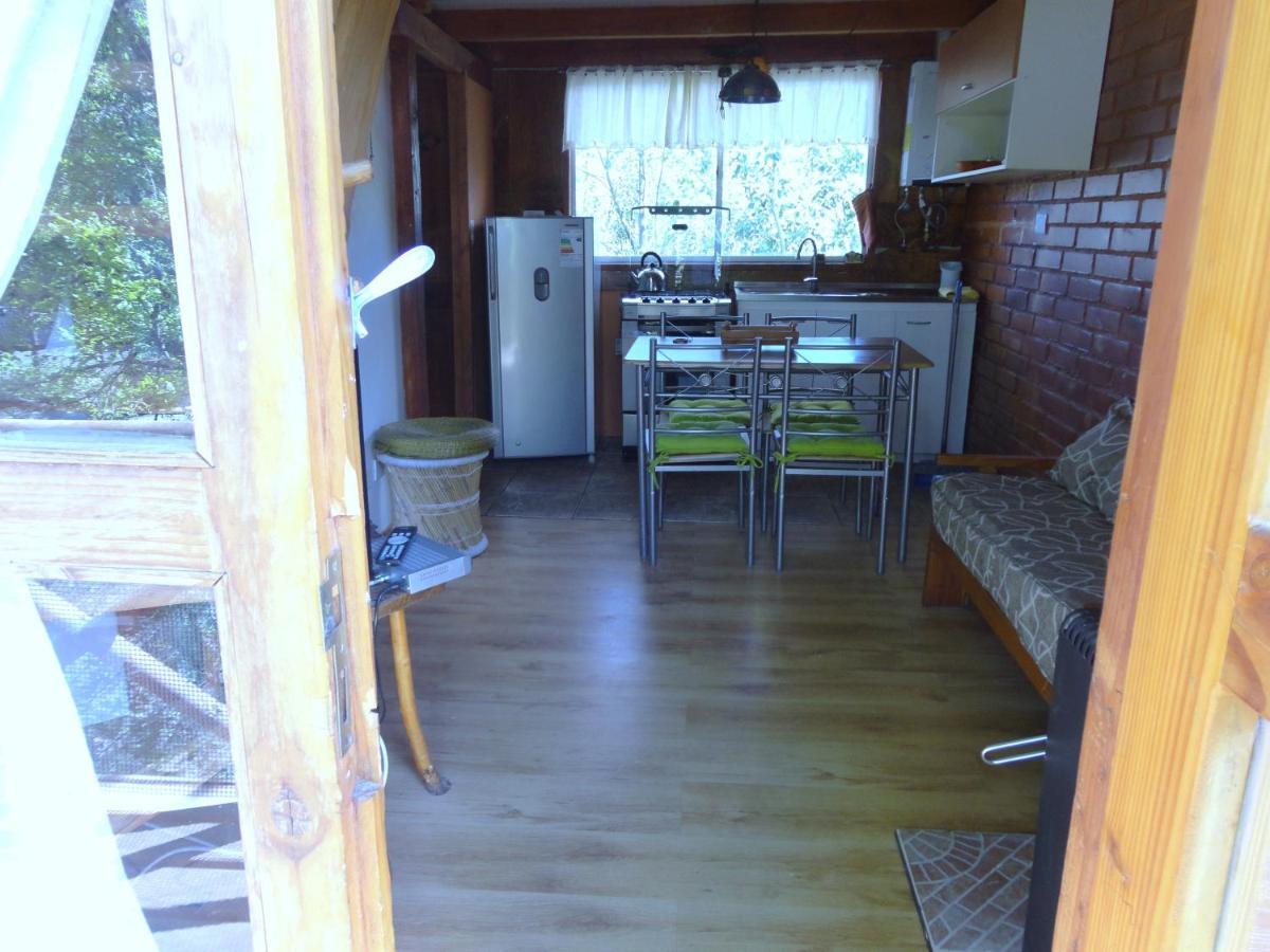 פוקון Cabanas Spa Bungalows Huarranchi חדר תמונה